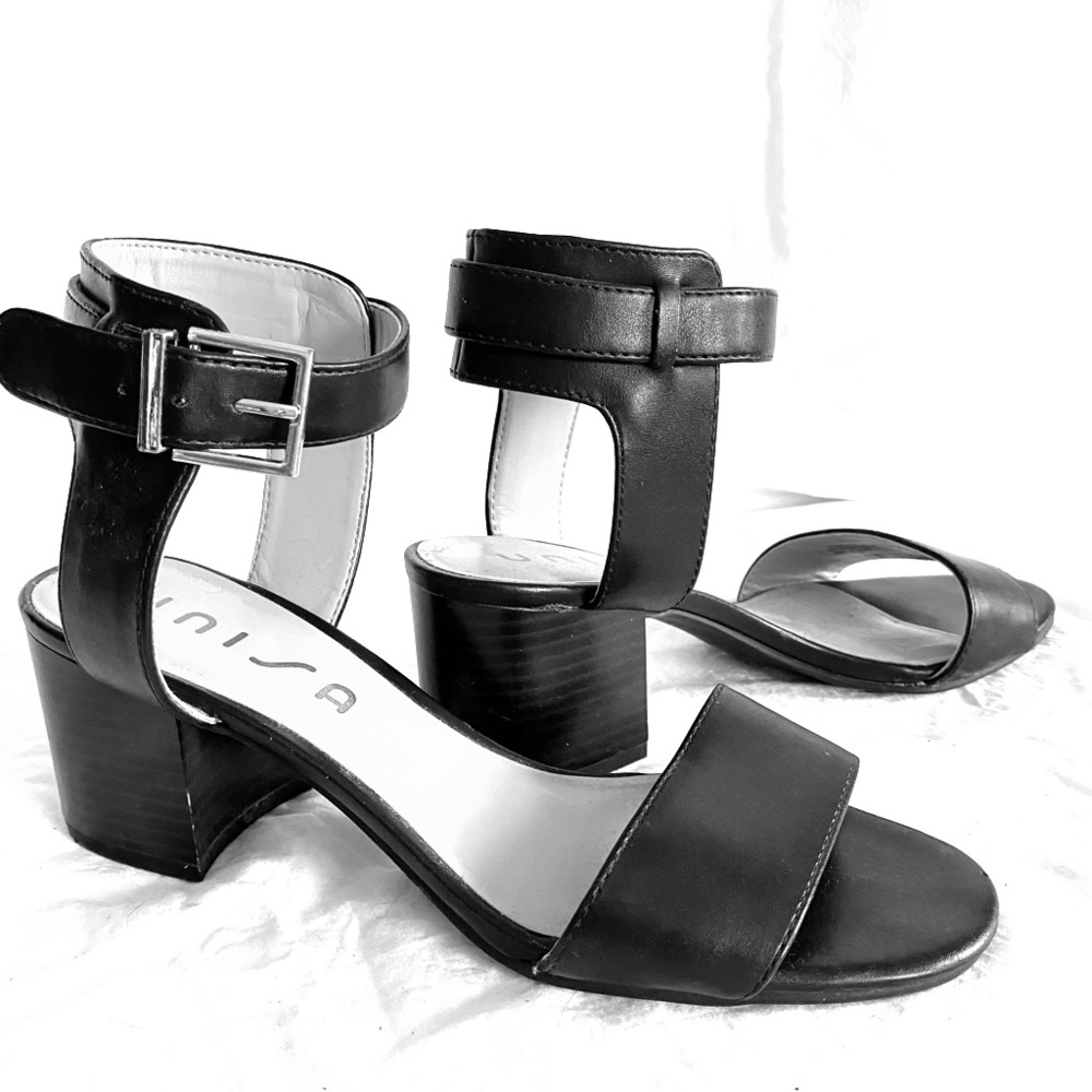 Unisa Rewni (similar) Sandal